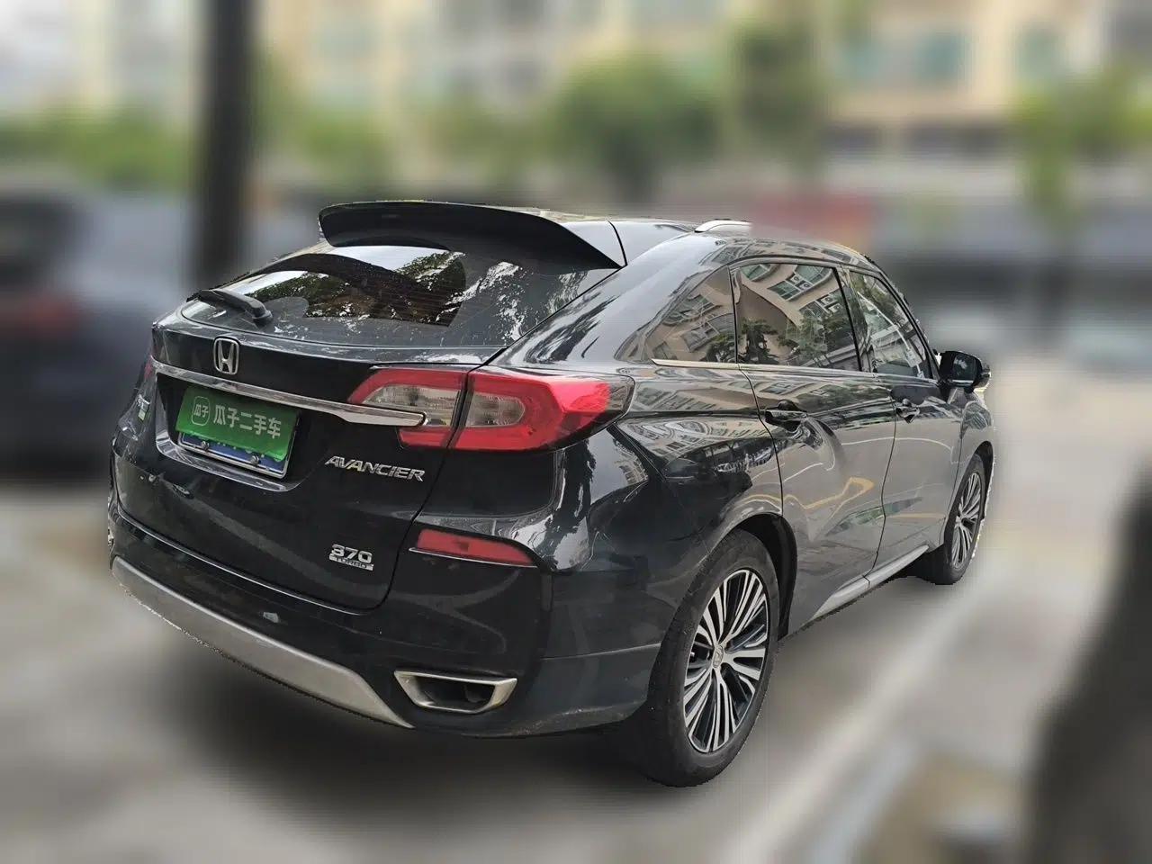 Honda Avancier 2017 370TURBO 2WD Luxury Edition — миниатюра 6