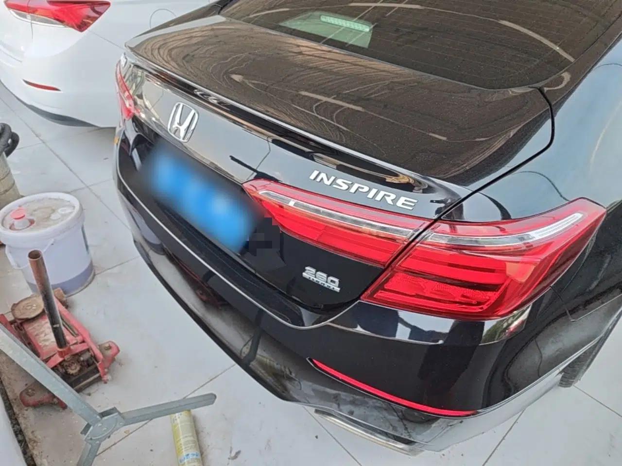 Honda Inspire 2019 260TURBO Elegant Edition China VI Emission Standard — миниатюра 5