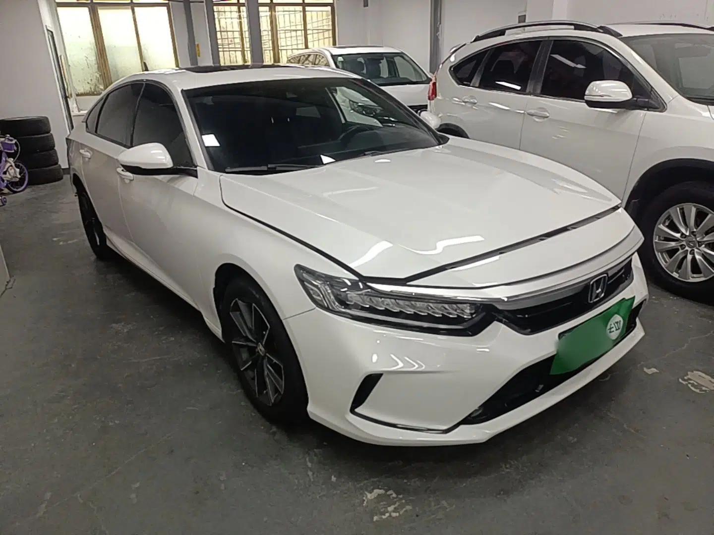 Honda Inspire 2022 260TURBO Elegant Edition — миниатюра 3