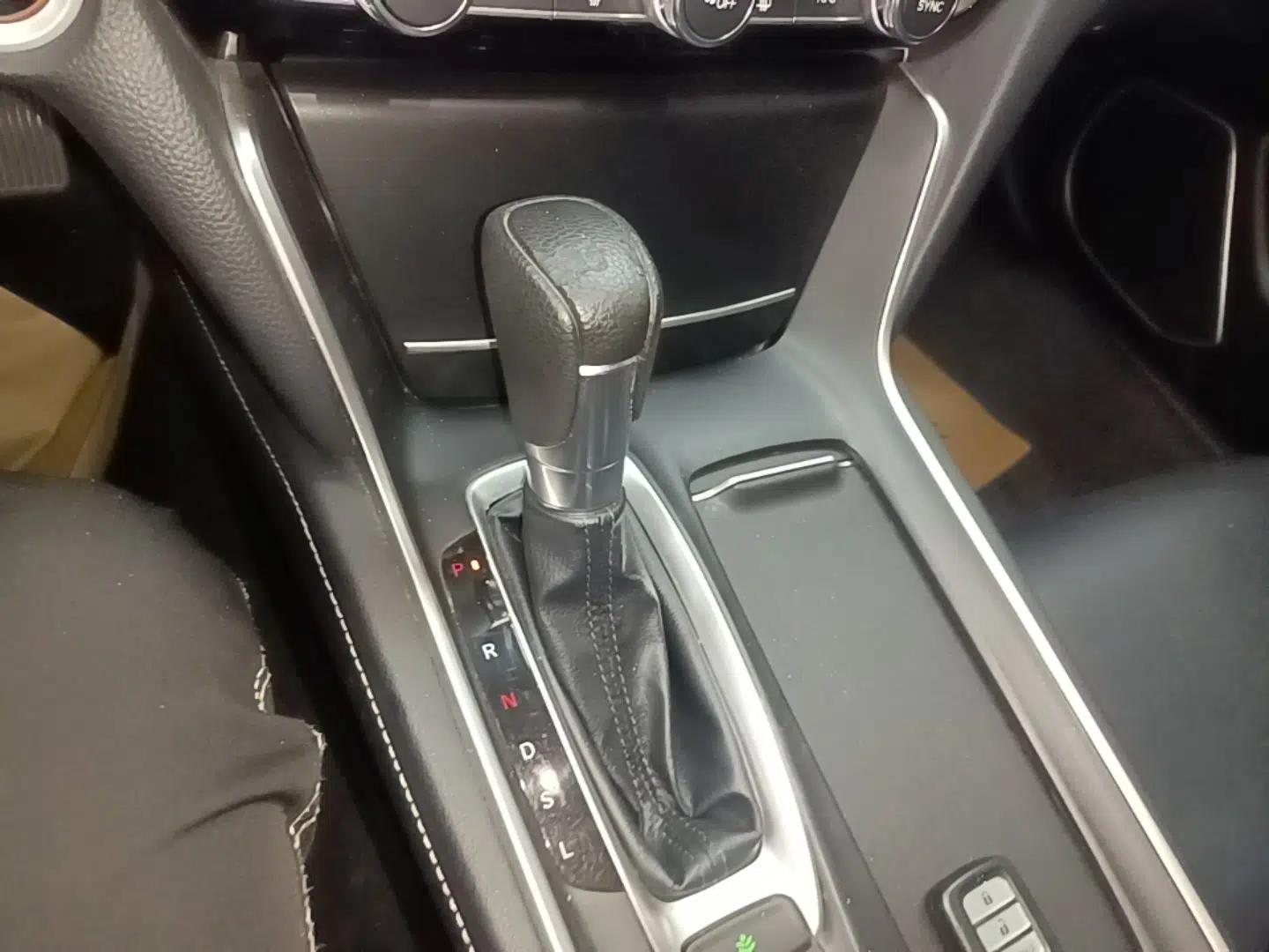 Honda Inspire 2022 260TURBO Elegant Edition — миниатюра 23