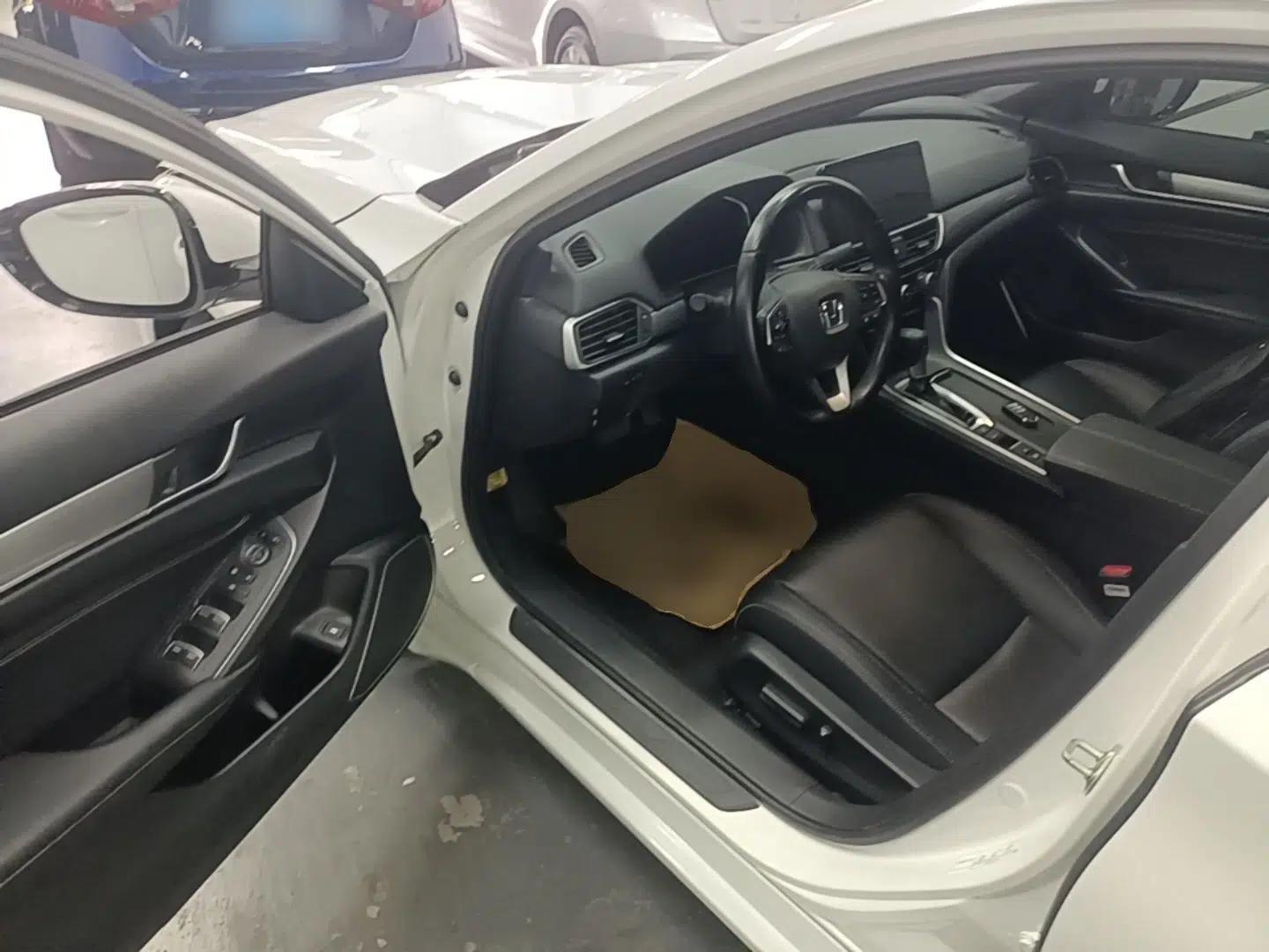 Honda Inspire 2022 260TURBO Elegant Edition — миниатюра 25