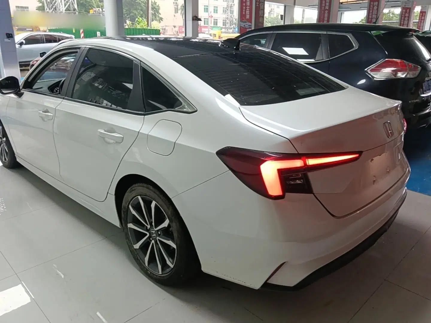 Honda Integra 2023 240TURBO CVT Smart Enjoyment Version — миниатюра 4