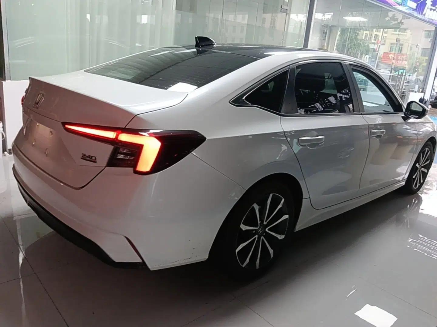 Honda Integra 2023 240TURBO CVT Smart Enjoyment Version — миниатюра 6