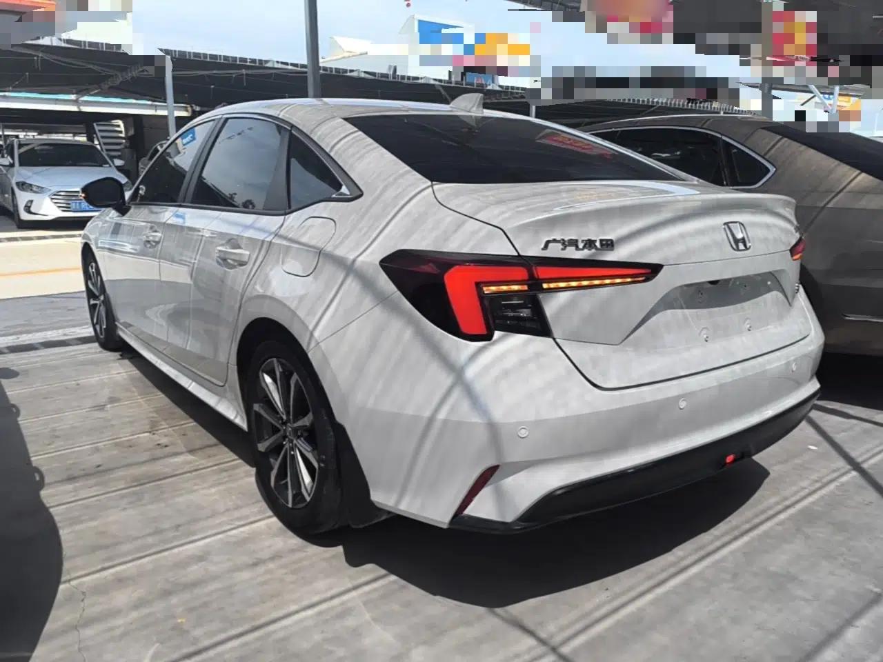 Honda Integra 2022 240TURBO CVT Luxury Edition — миниатюра 4
