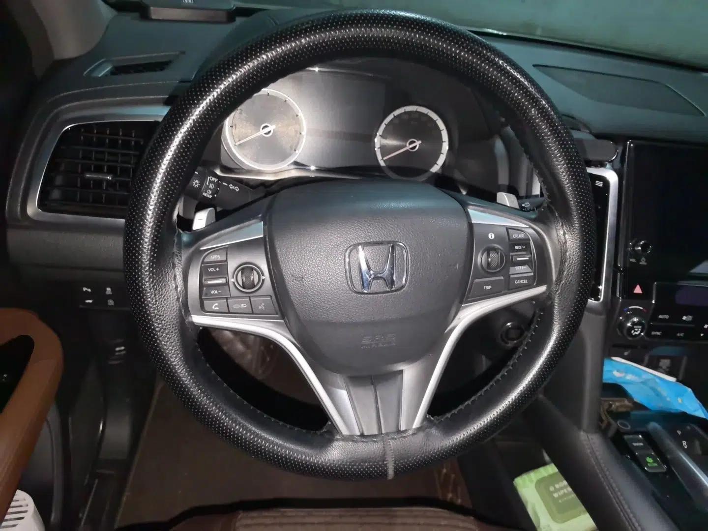 Honda UR-V 2017 370TURBO Four-Wheel Drive Prestige Edition China V — миниатюра 10