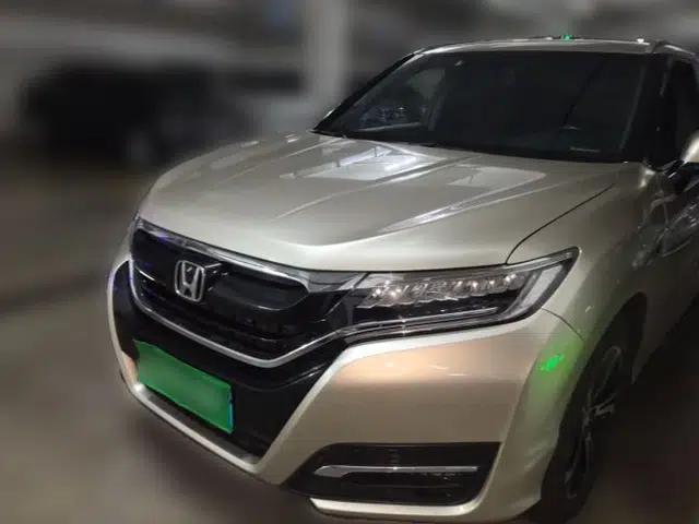 Honda UR-V 2017 370TURBO Four-Wheel Drive Prestige Edition China V