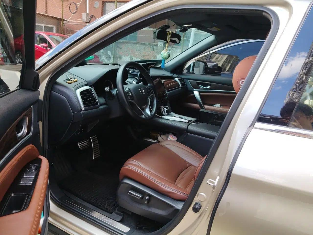 Honda UR-V 2017 370TURBO 2WD Prestige Edition China V — миниатюра 15