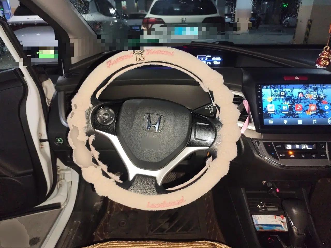 Honda Jade 2017 1.8L Automatic Classic Edition 5 seats — миниатюра 10
