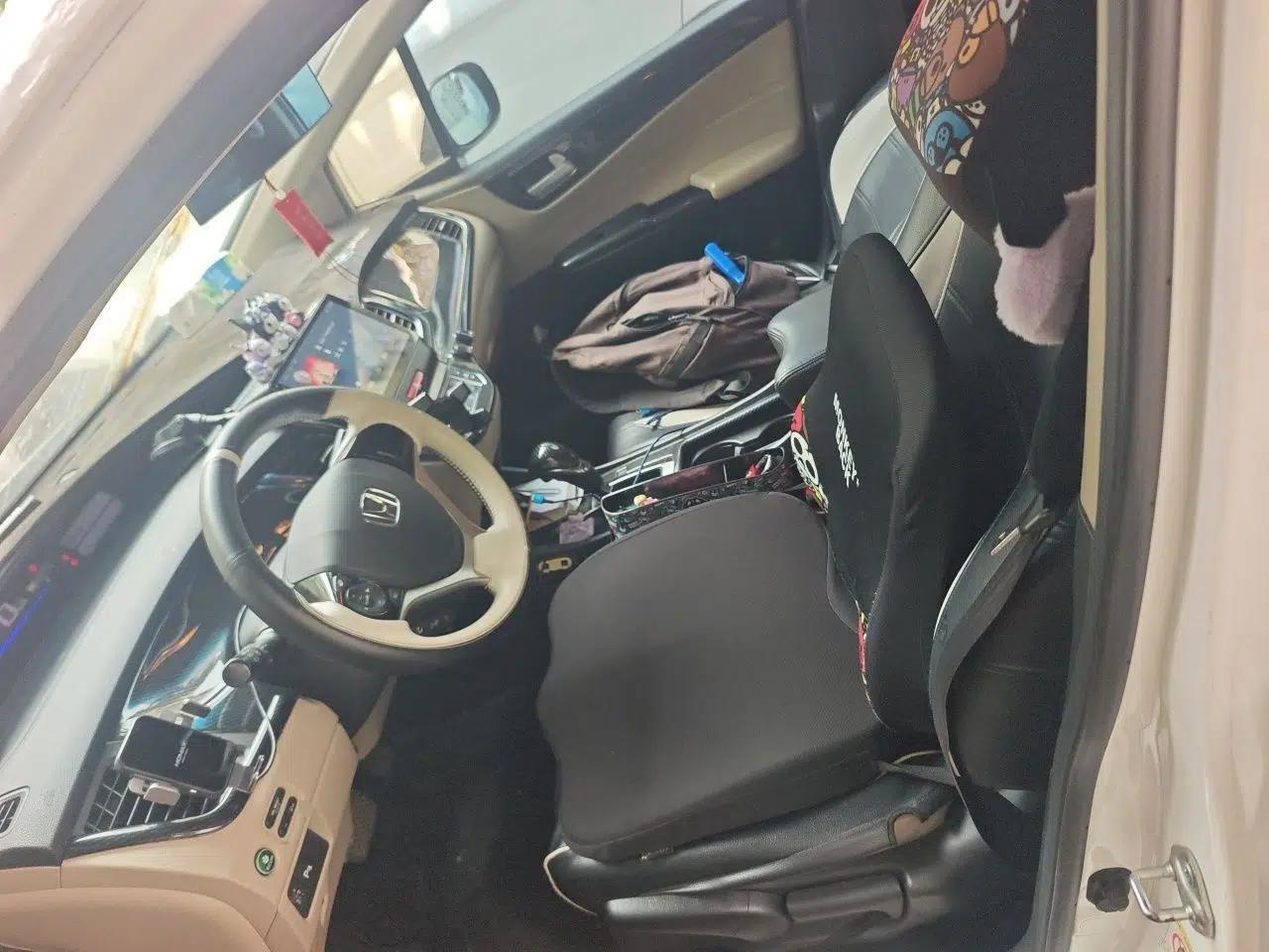 Honda Jade 2013 1.8L automatic Comfort version 5 seats — миниатюра 15