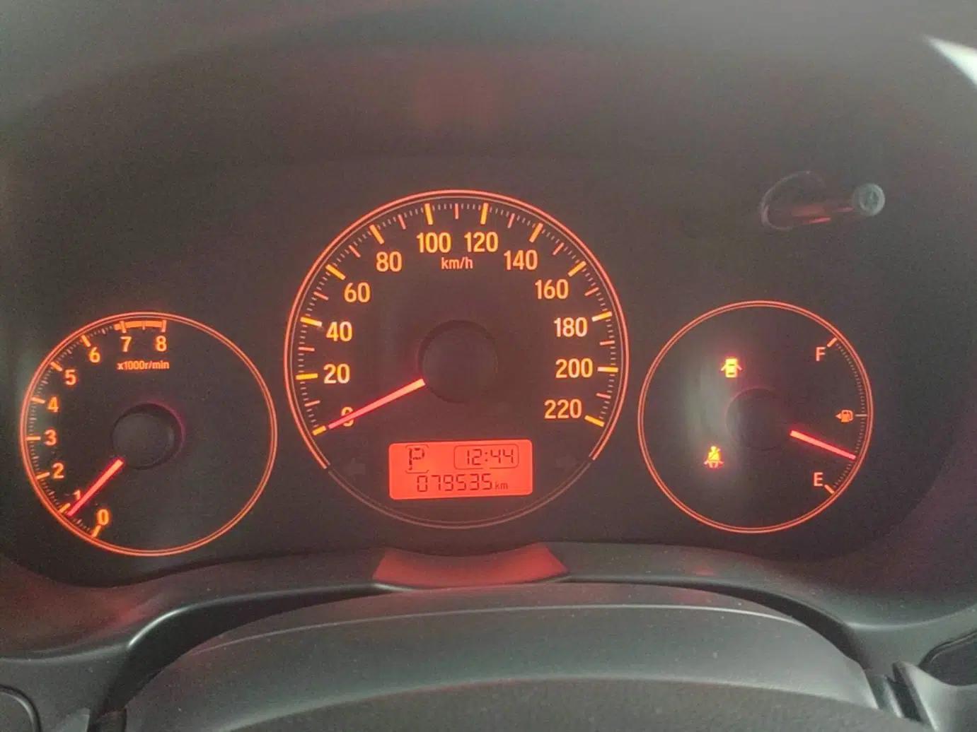 Honda City 2015 1.5L CVT Comfort Version — миниатюра 14