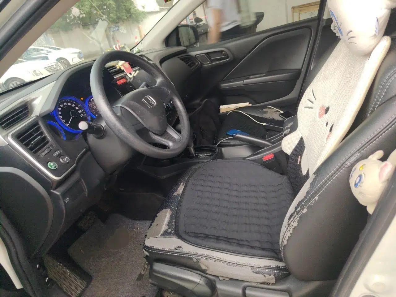 Honda City 2017 1.5L CVT Elite Edition — миниатюра 15