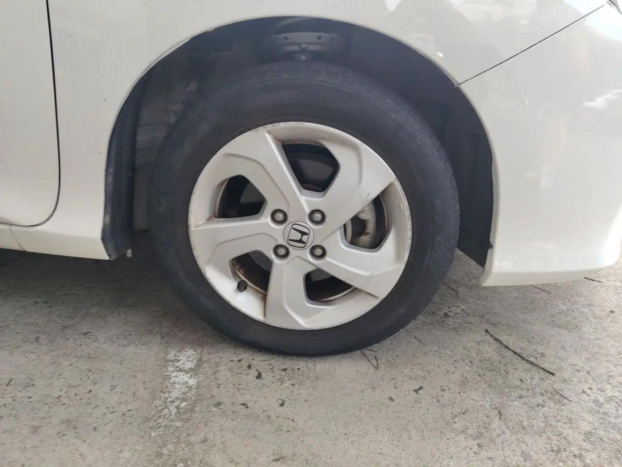Honda City 2017 1.5L CVT Elite Edition — миниатюра 8