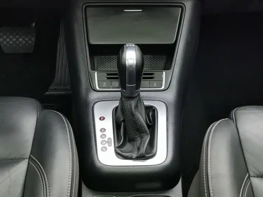 Tiguan 2016 280TSI Automatic 2WD Silk Road Comfort Edition — миниатюра 13