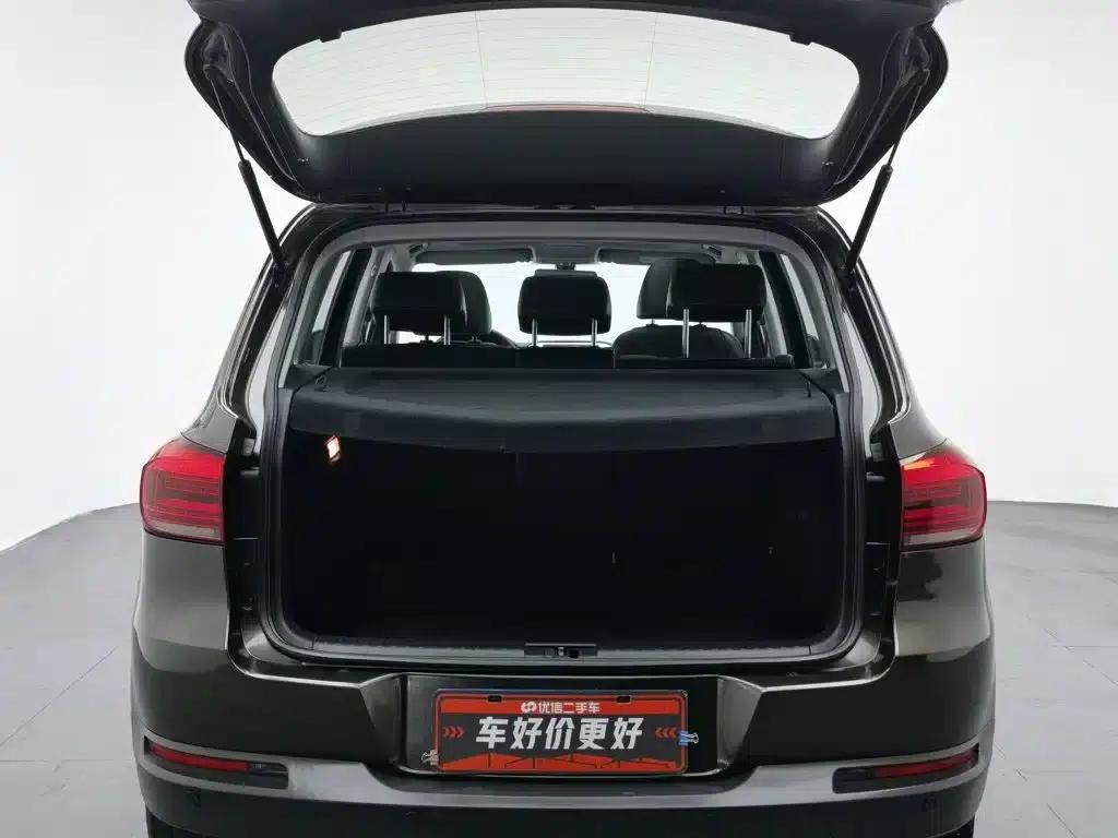 Tiguan 2016 280TSI Automatic 2WD Silk Road Comfort Edition — миниатюра 16