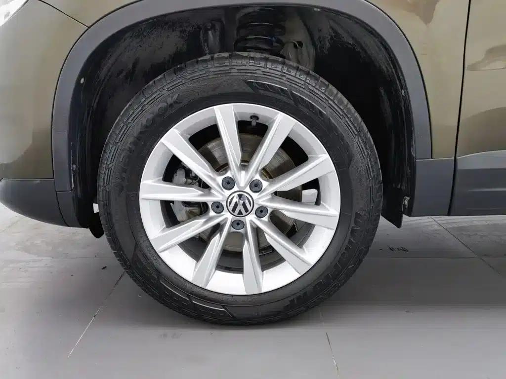 Tiguan 2016 280TSI Automatic 2WD Silk Road Comfort Edition — миниатюра 17
