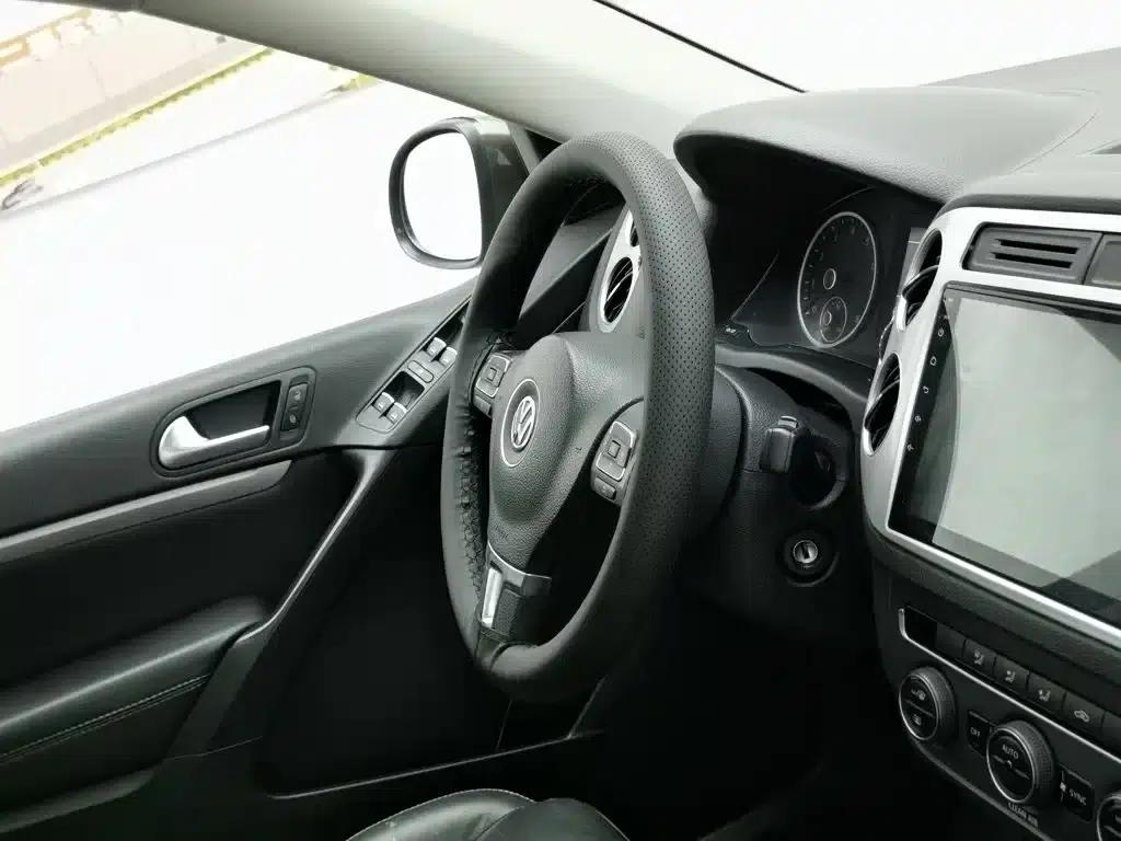 Tiguan 2016 280TSI Automatic 2WD Silk Road Comfort Edition — миниатюра 22