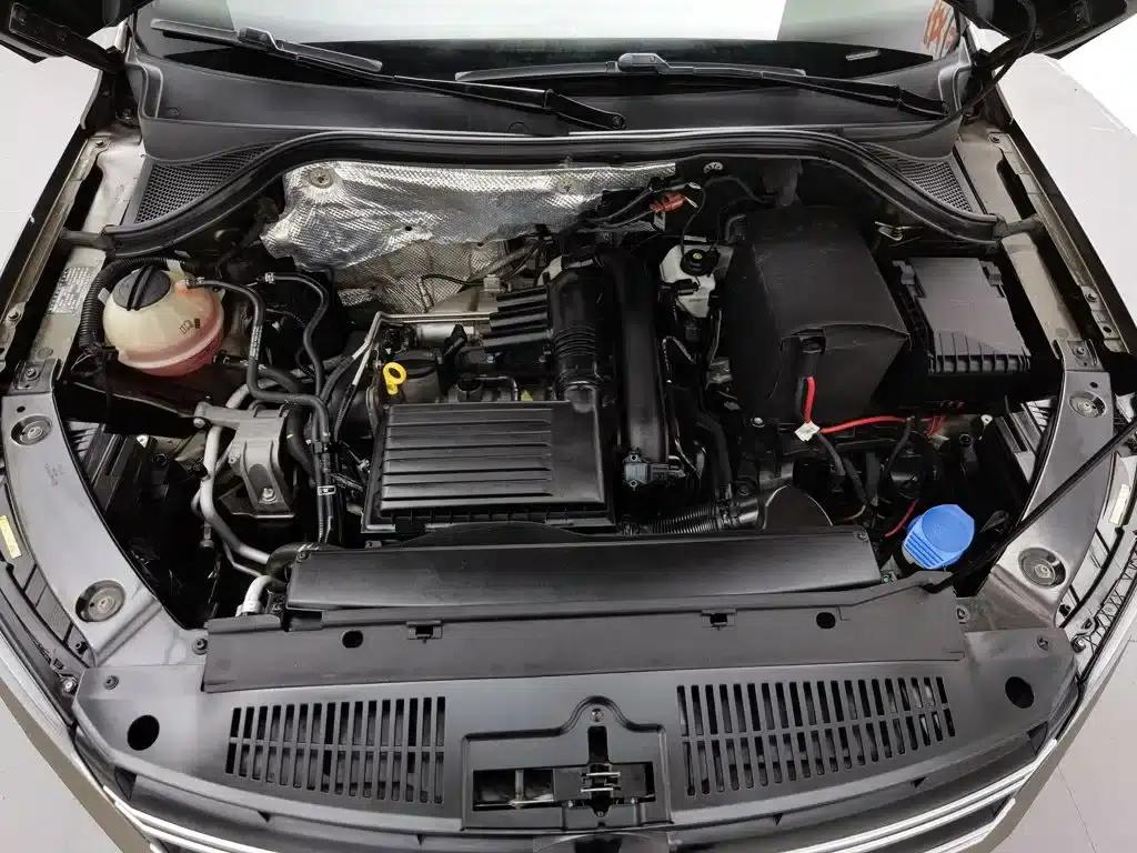 Tiguan 2016 280TSI Automatic 2WD Silk Road Comfort Edition — миниатюра 6