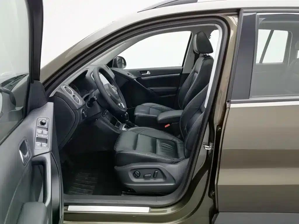 Tiguan 2016 280TSI Automatic 2WD Silk Road Comfort Edition — миниатюра 10