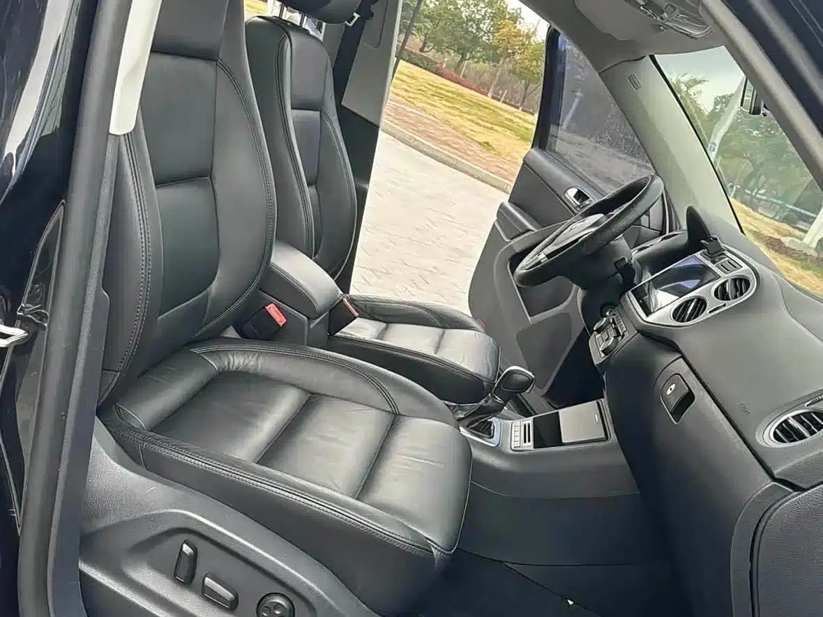 Tiguan 2013 1.8TSI Automatic 4WD Luxury — миниатюра 13