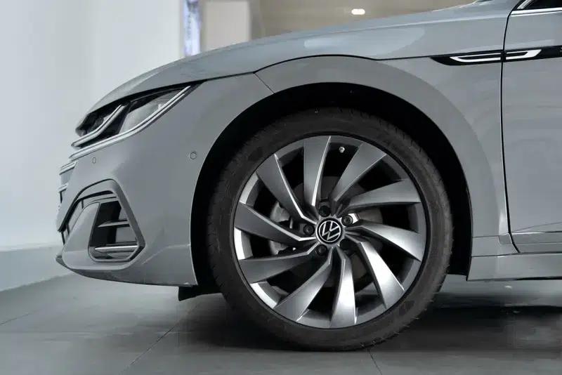 Volkswagen CC 2025 380TSI - Eye-Catching Edition — миниатюра 8
