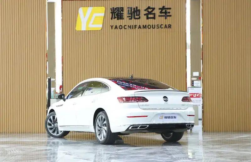 Volkswagen CC 2025 380TSI - Eye-Catching Edition — миниатюра 4
