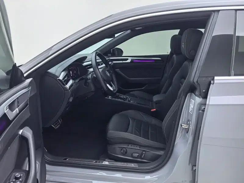 Volkswagen CC 2024 380TSI - Eye-Catching Edition — миниатюра 20