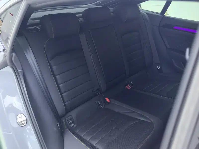 Volkswagen CC 2024 380TSI - Eye-Catching Edition — миниатюра 24