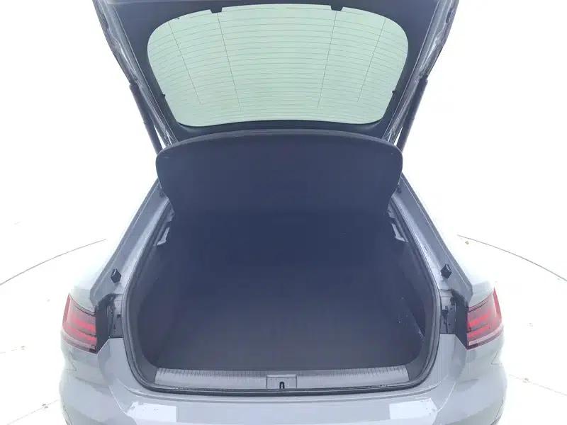 Volkswagen CC 2024 380TSI - Eye-Catching Edition — миниатюра 29