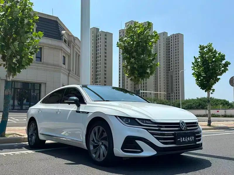 Volkswagen CC 2024 380TSI Striking Edition — миниатюра 3