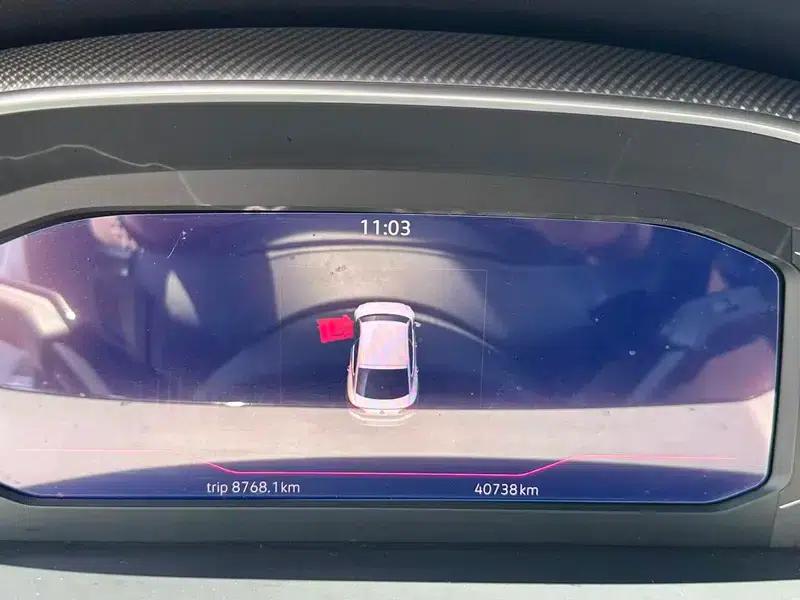 Volkswagen CC 2024 380TSI Striking Edition — миниатюра 9