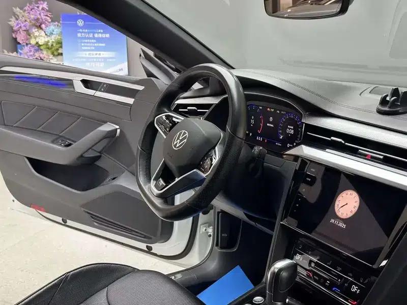 Volkswagen CC 2023 380TSI Striking Edition — миниатюра 12