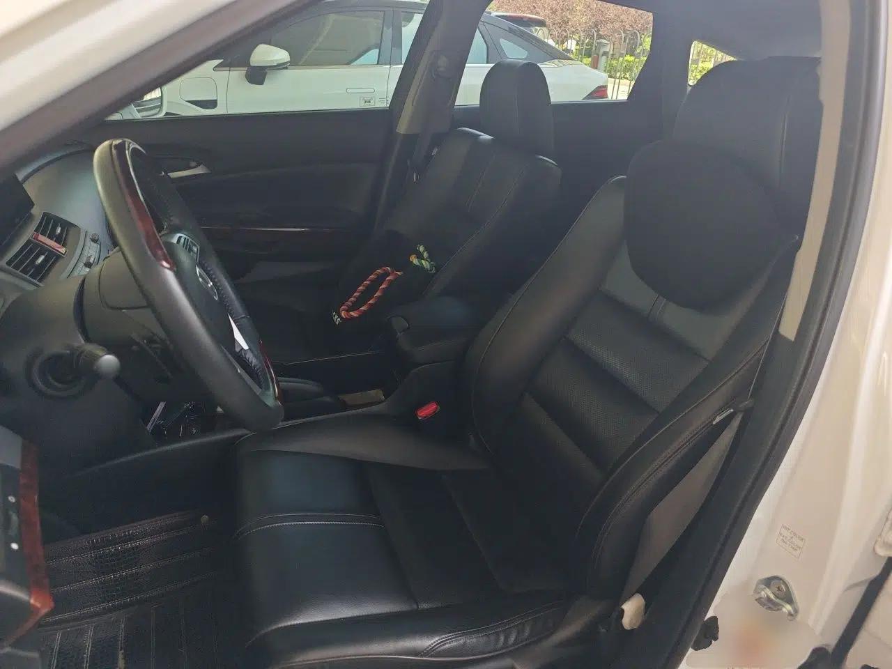 Honda Crosstour 2011 3.5L Prestige Edition — миниатюра 15