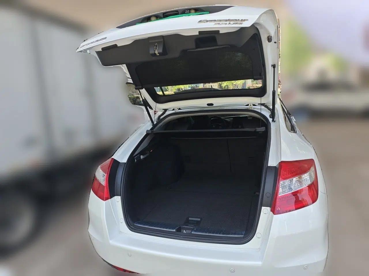 Honda Crosstour 2011 3.5L Prestige Edition — миниатюра 19