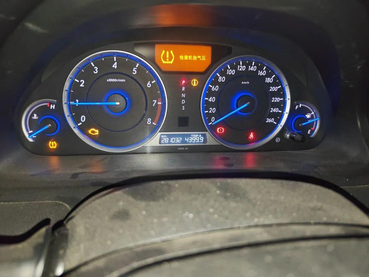 Honda Crosstour 2014 3.0L AWD Prestige Navigation Edition — миниатюра 12