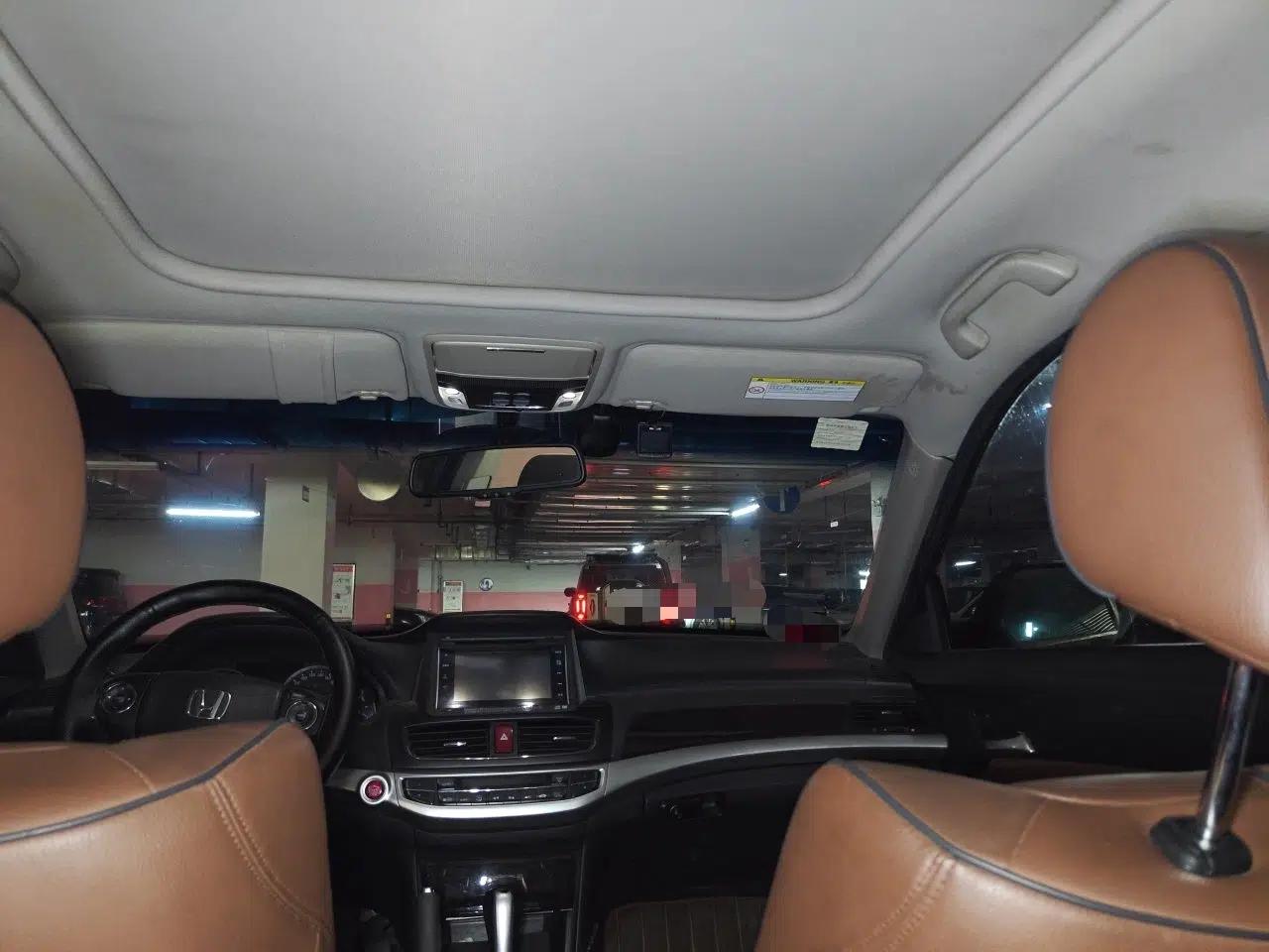 Honda Crosstour 2014 3.0L AWD Prestige Navigation Edition — миниатюра 18