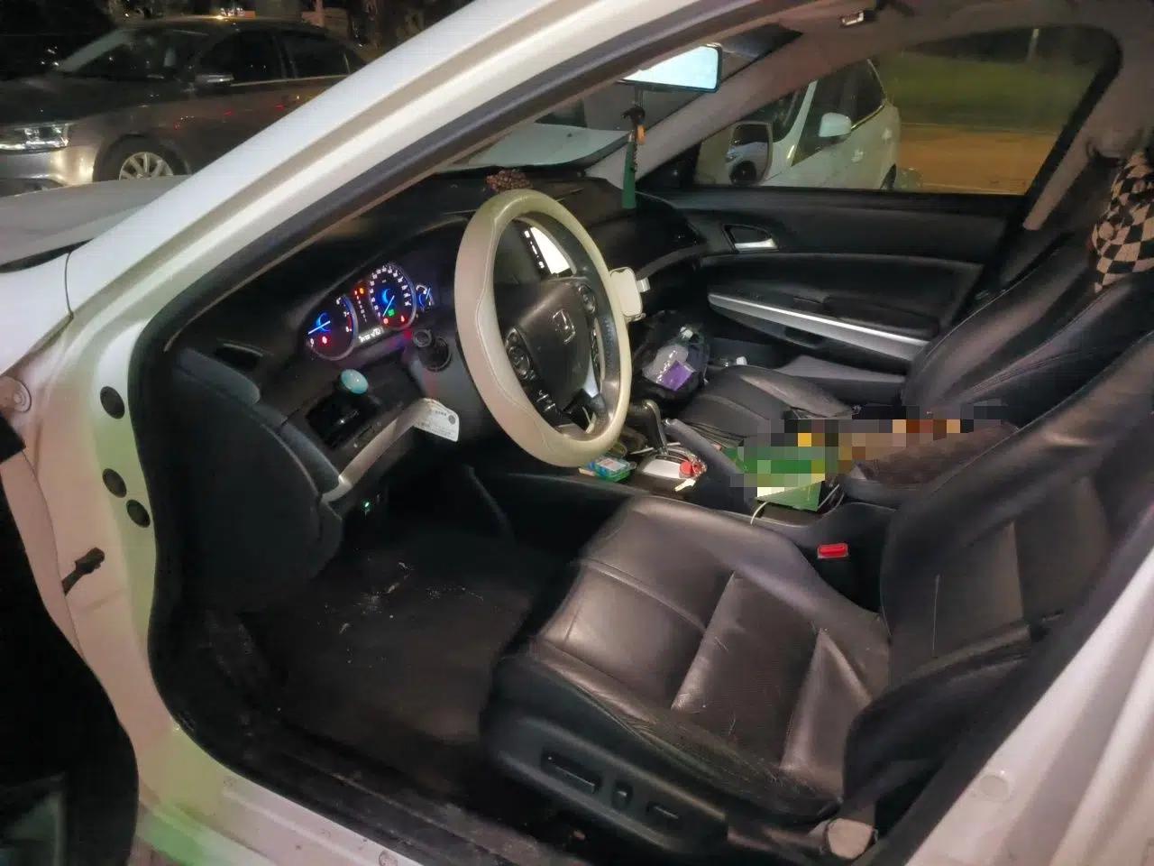 Honda Crosstour 2014 2.4L Luxury Edition — миниатюра 16