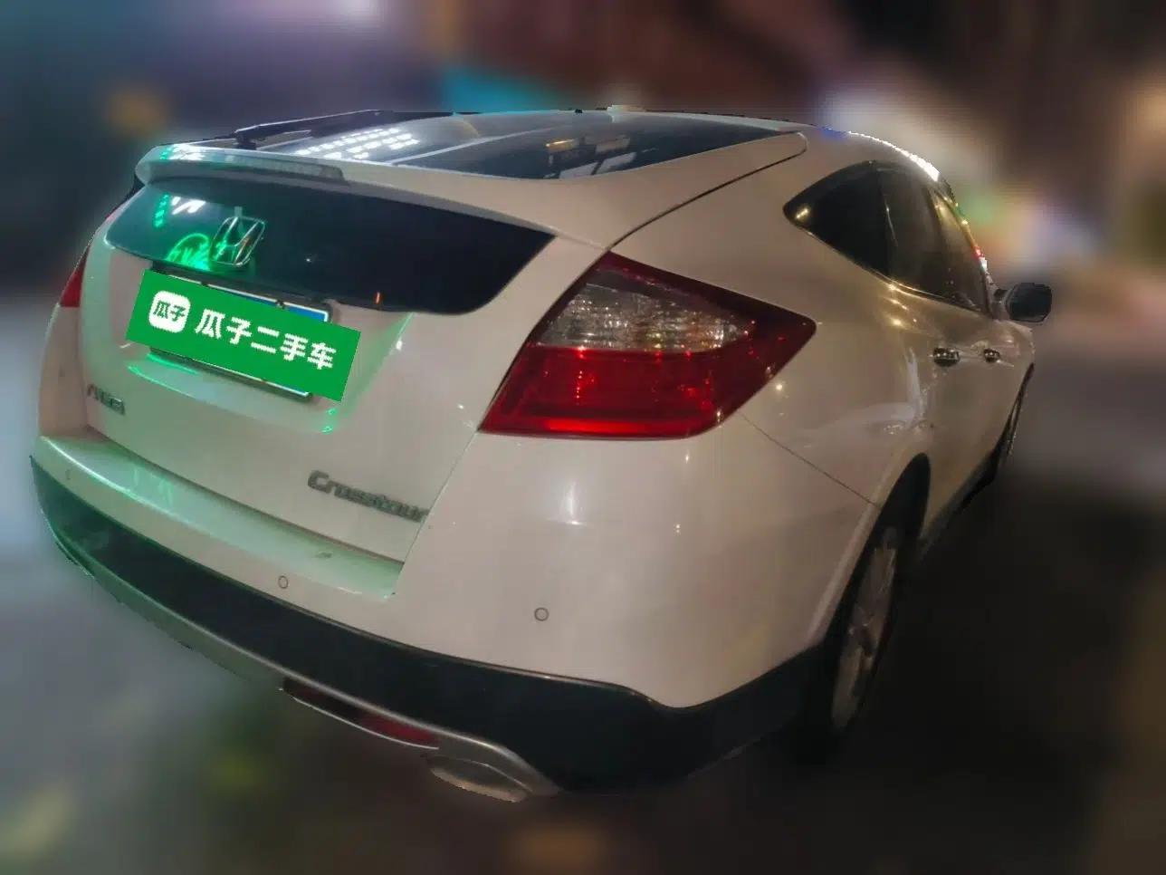 Honda Crosstour 2014 2.4L Luxury Edition — миниатюра 6