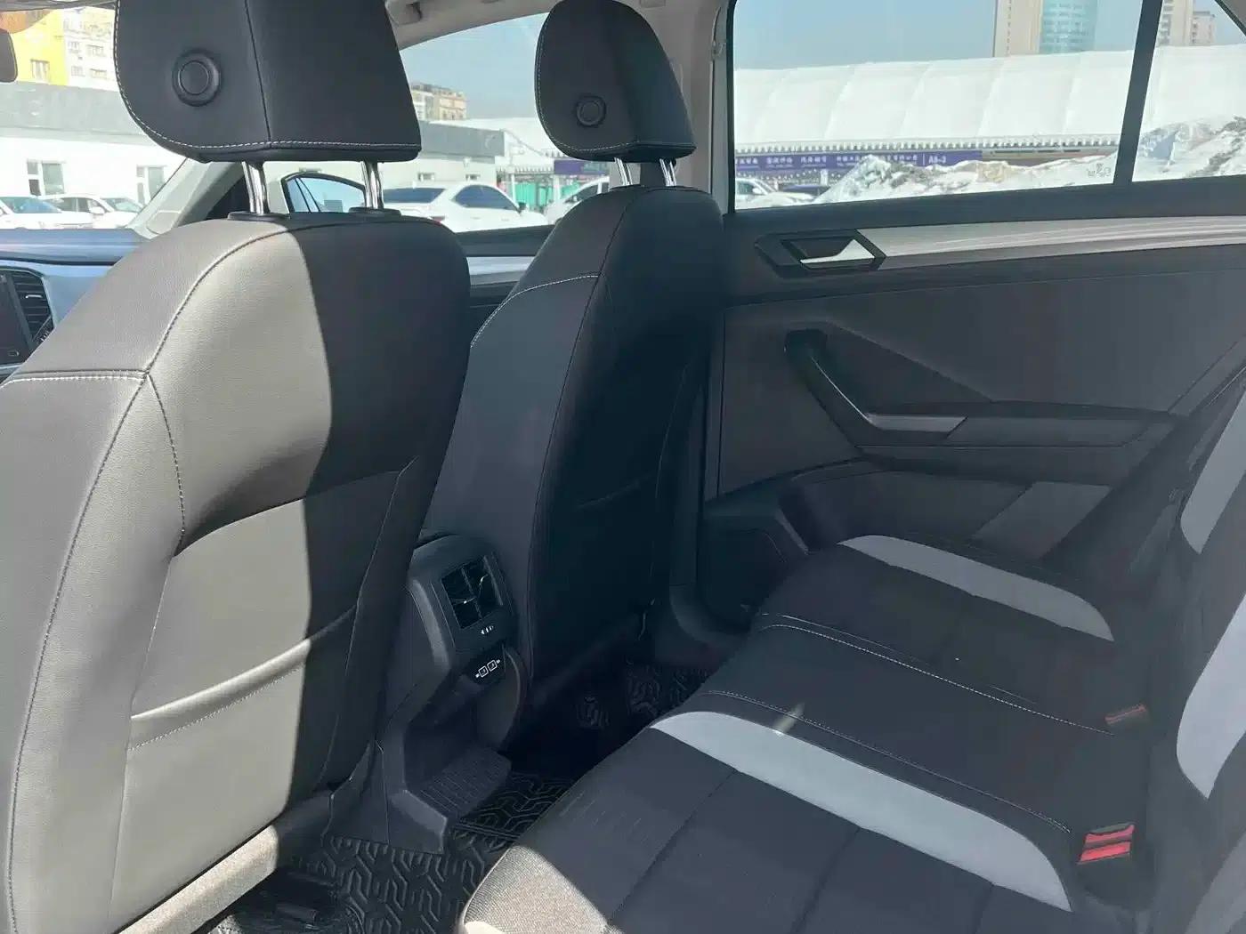 T-ROC 2022 280TSI DSG 2WD Elite PLUS — миниатюра 6