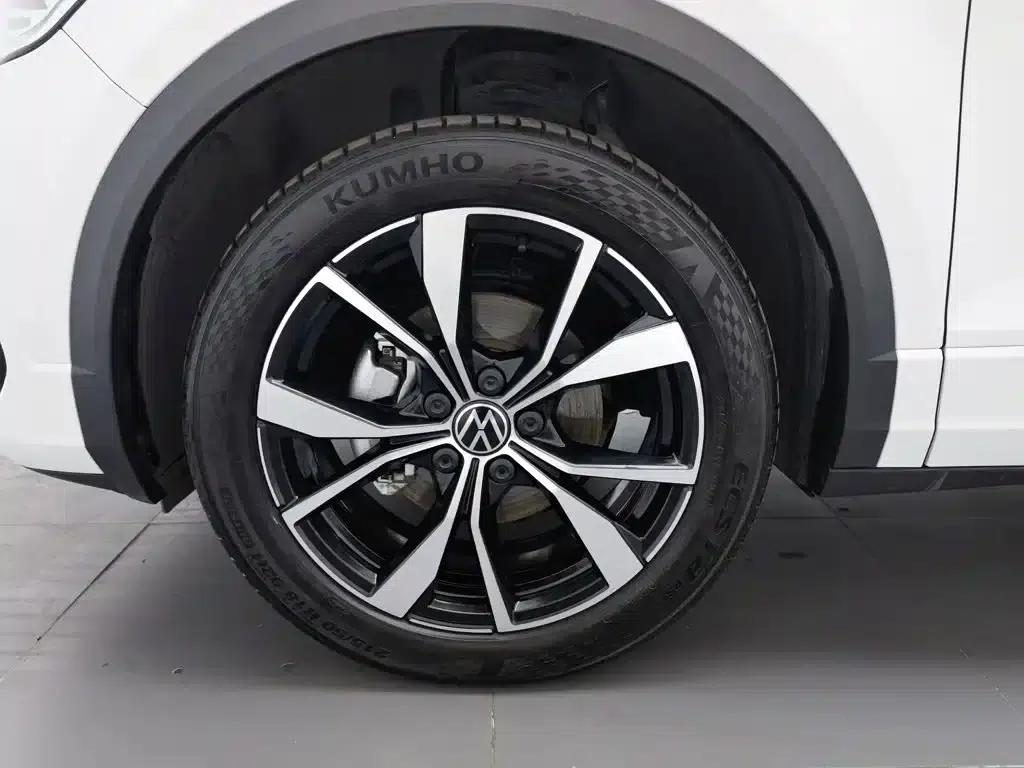 2025 T-ROC 300TSI DSG 2WD Chenguang Edition — миниатюра 17