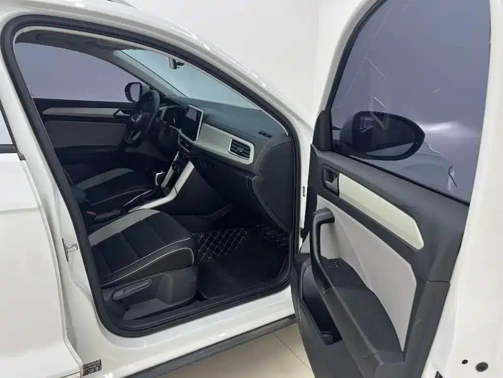 2023 T-ROC 280TSI DSG 2WD Time Edition — миниатюра 11