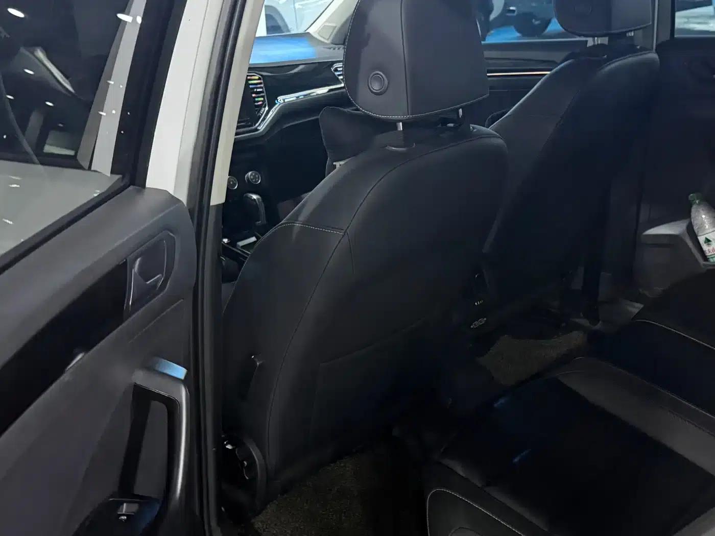 2019 T-ROC 280TSI DSG 2WD Comfort Model (National V Emission Standard) — миниатюра 4