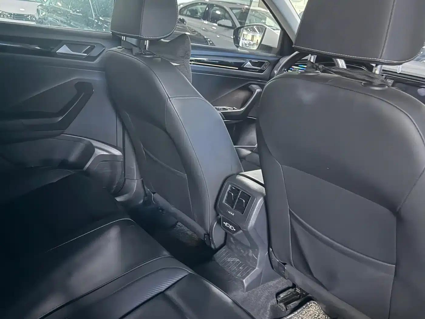 2019 T-ROC 280TSI DSG 2WD Comfort Model (National V Emission Standard) — миниатюра 8