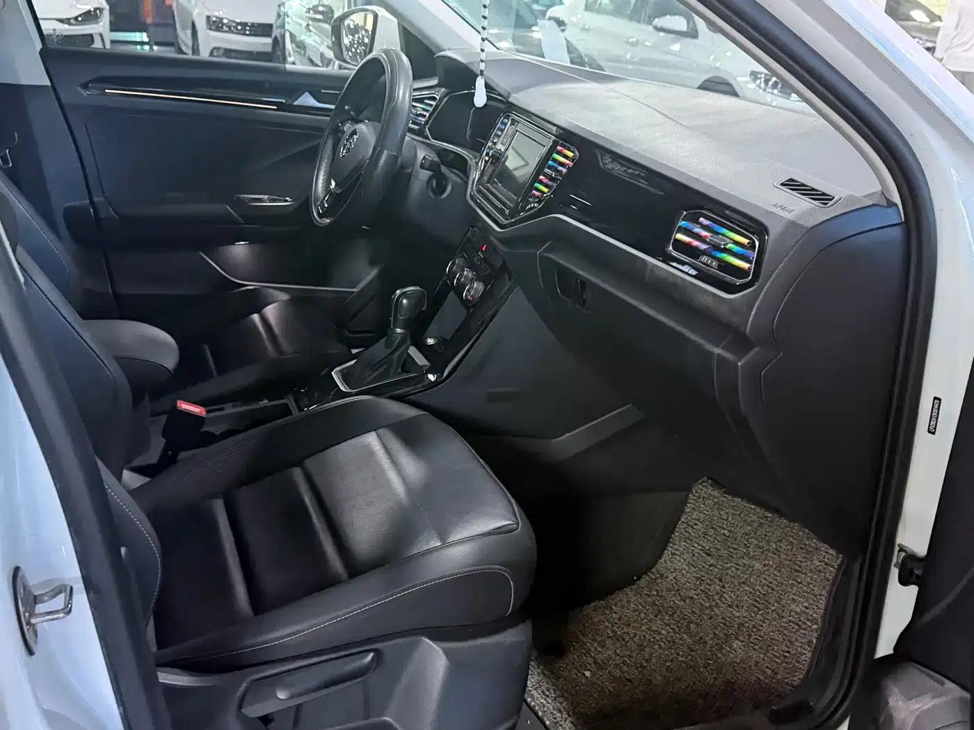 2019 T-ROC 280TSI DSG 2WD Comfort Model (National V Emission Standard) — миниатюра 9