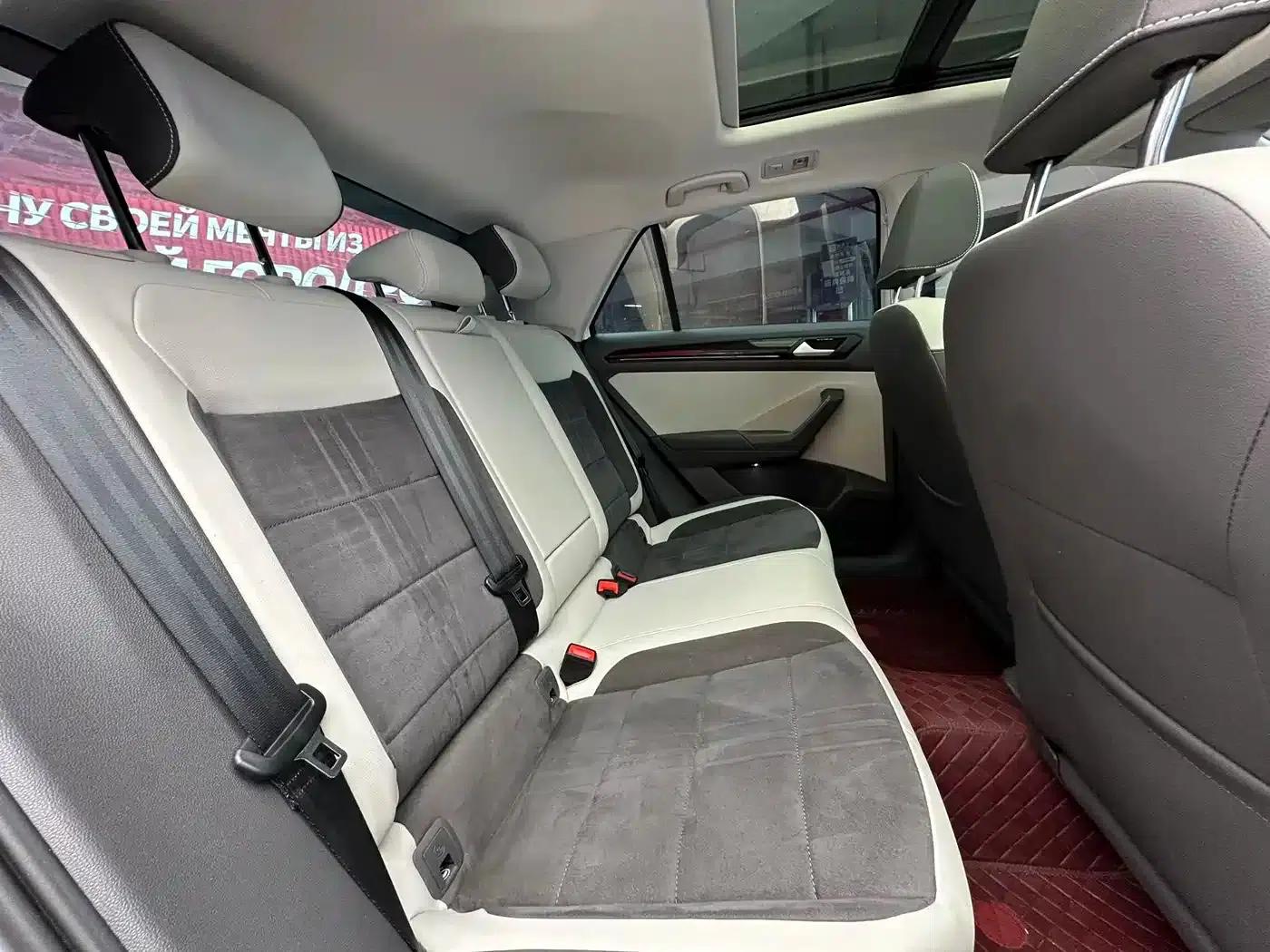 T-ROC 2021 280TSI DSG 4WD Luxury Intelligent Edition — миниатюра 19