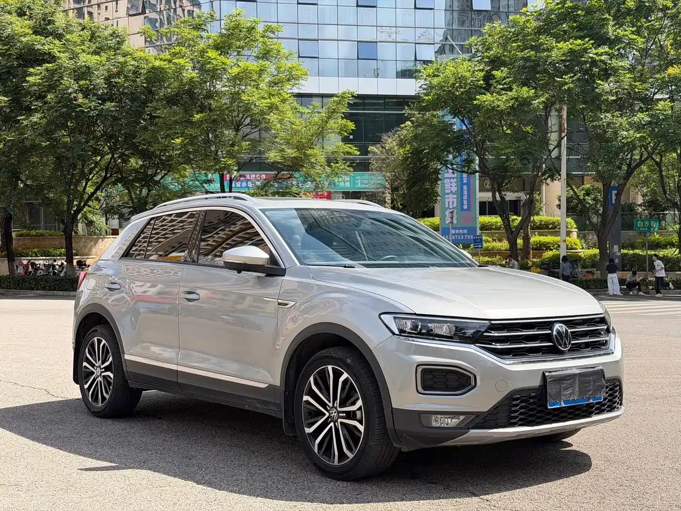 2021 T-ROC 280TSI DSG 2WD Comfort Smart Edition — миниатюра 3