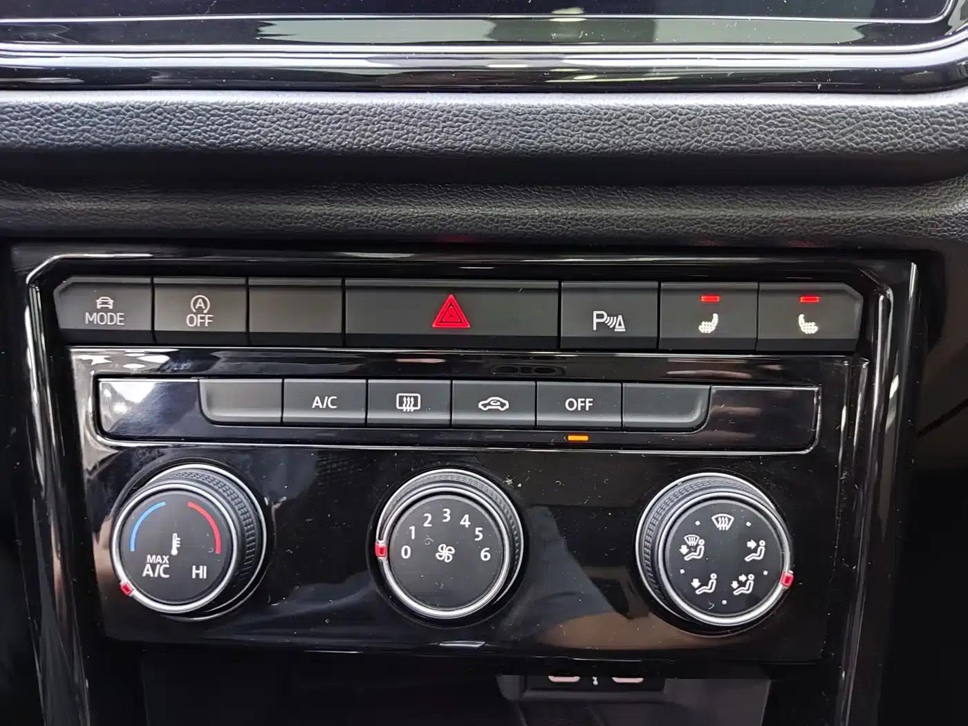 T-ROC 2022 280TSI DSG 2WD Comfort Plus — миниатюра 13