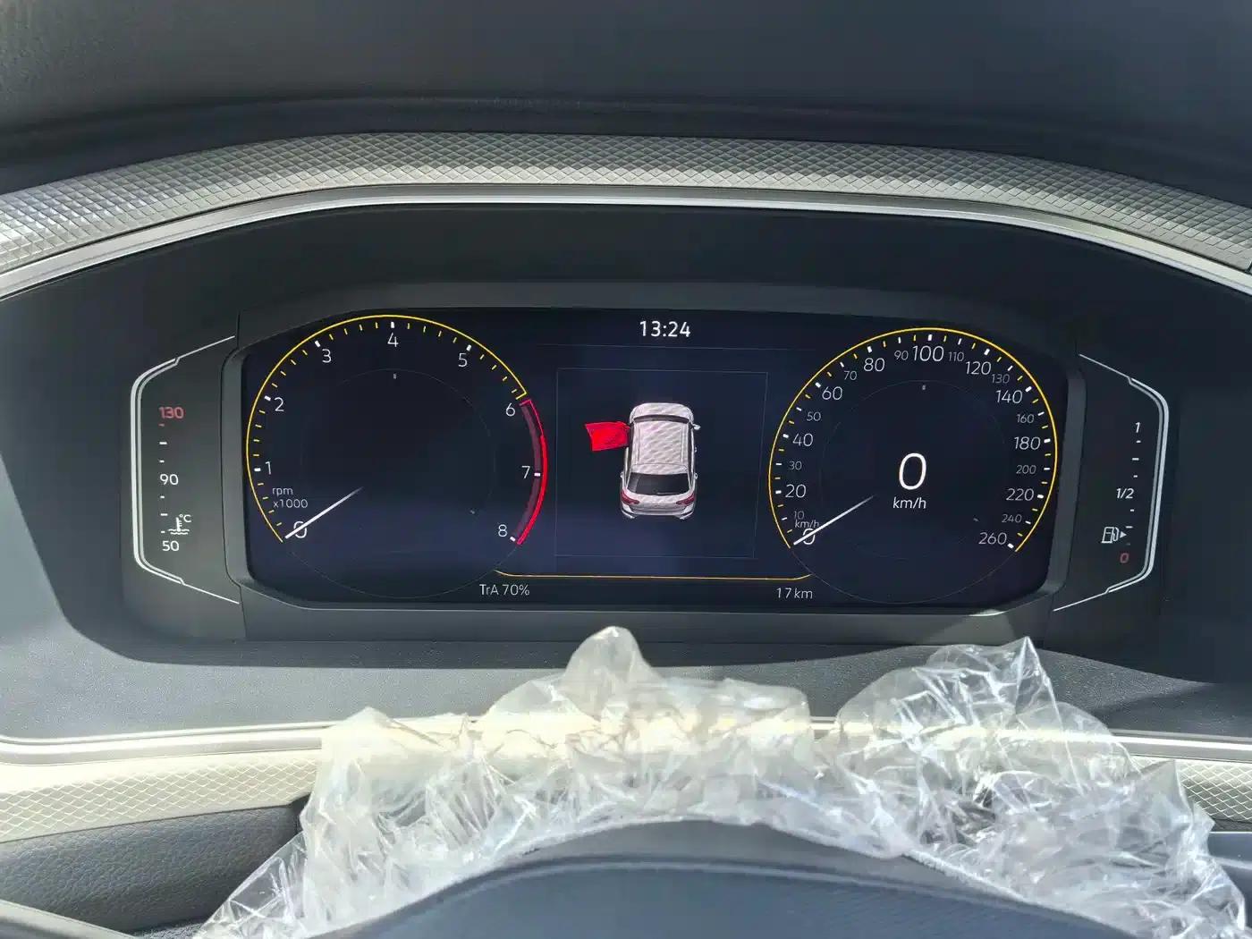 2026 T-ROC 280TSI DSG 2WD Time Edition — миниатюра 4