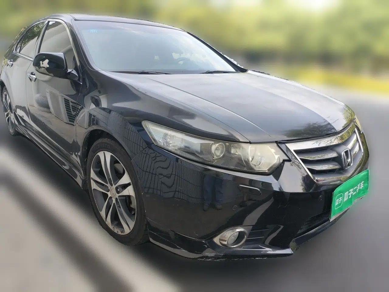 Honda Spirior 2013 2.4L TYPE-S — миниатюра 3