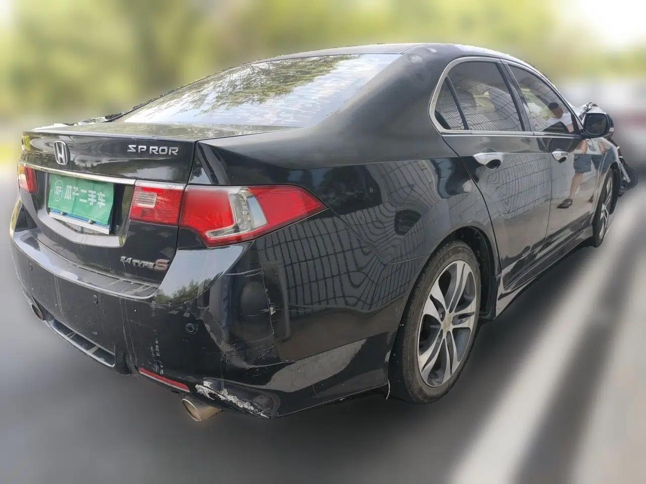 Honda Spirior 2013 2.4L TYPE-S — миниатюра 6