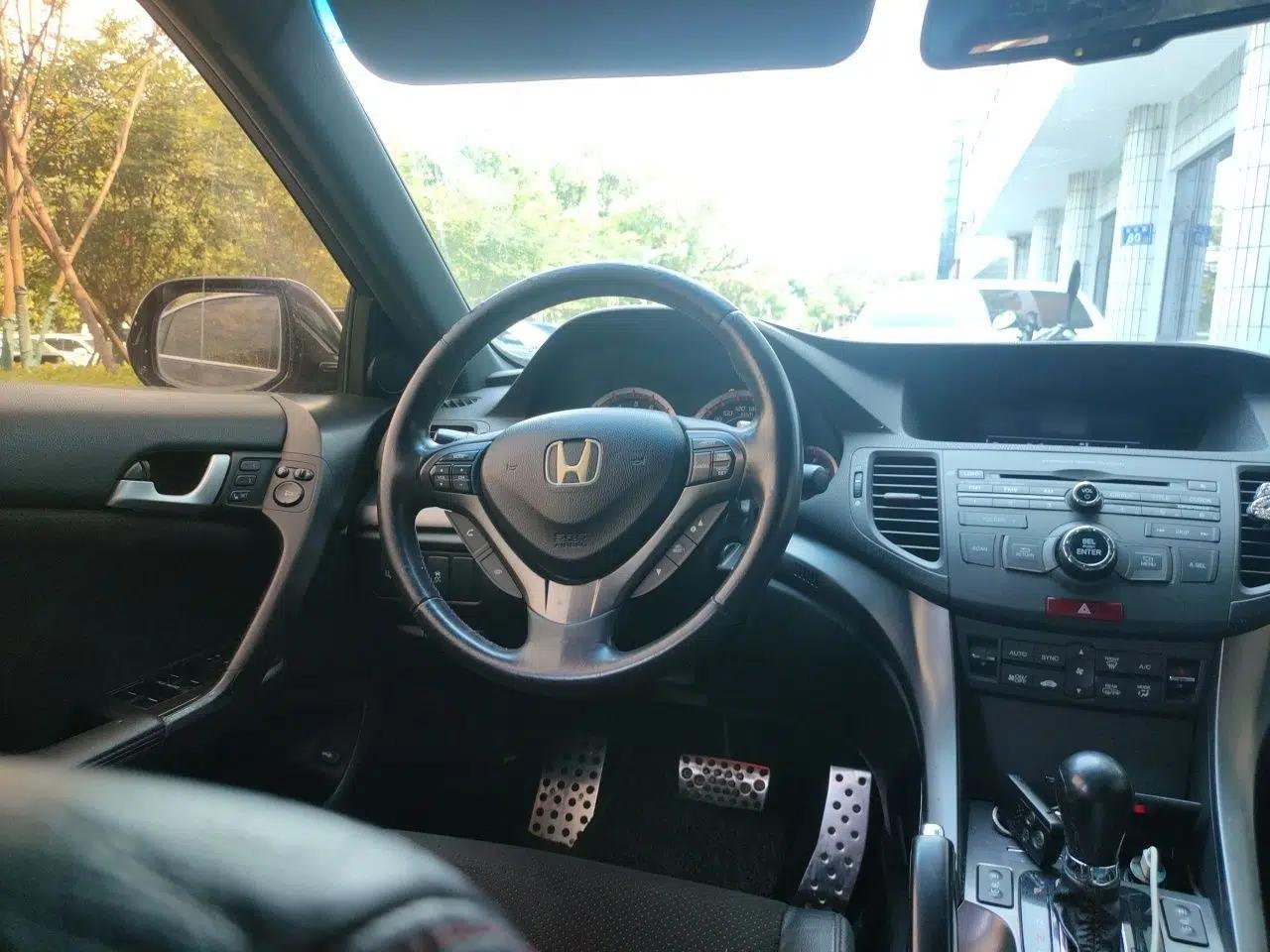 Honda Spirior 2013 2.4L TYPE-S — миниатюра 10